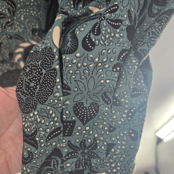 Melloday Green Black Dark Floral Puff Sleeves Long Sleeve Blouse Size 2x - Picture 5 of 11